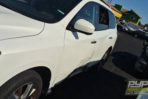 Photo of 2014 Nissan Pathfinder