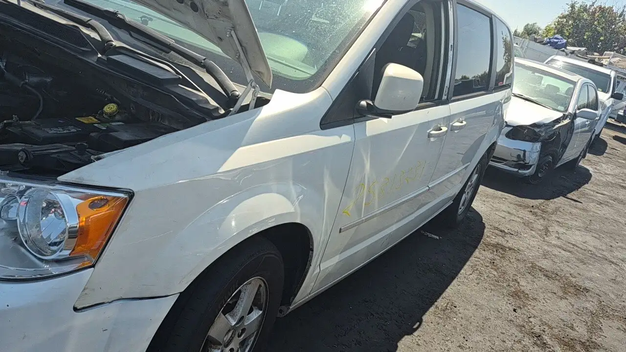 Photo of 2011 Dodge Grand Caravan