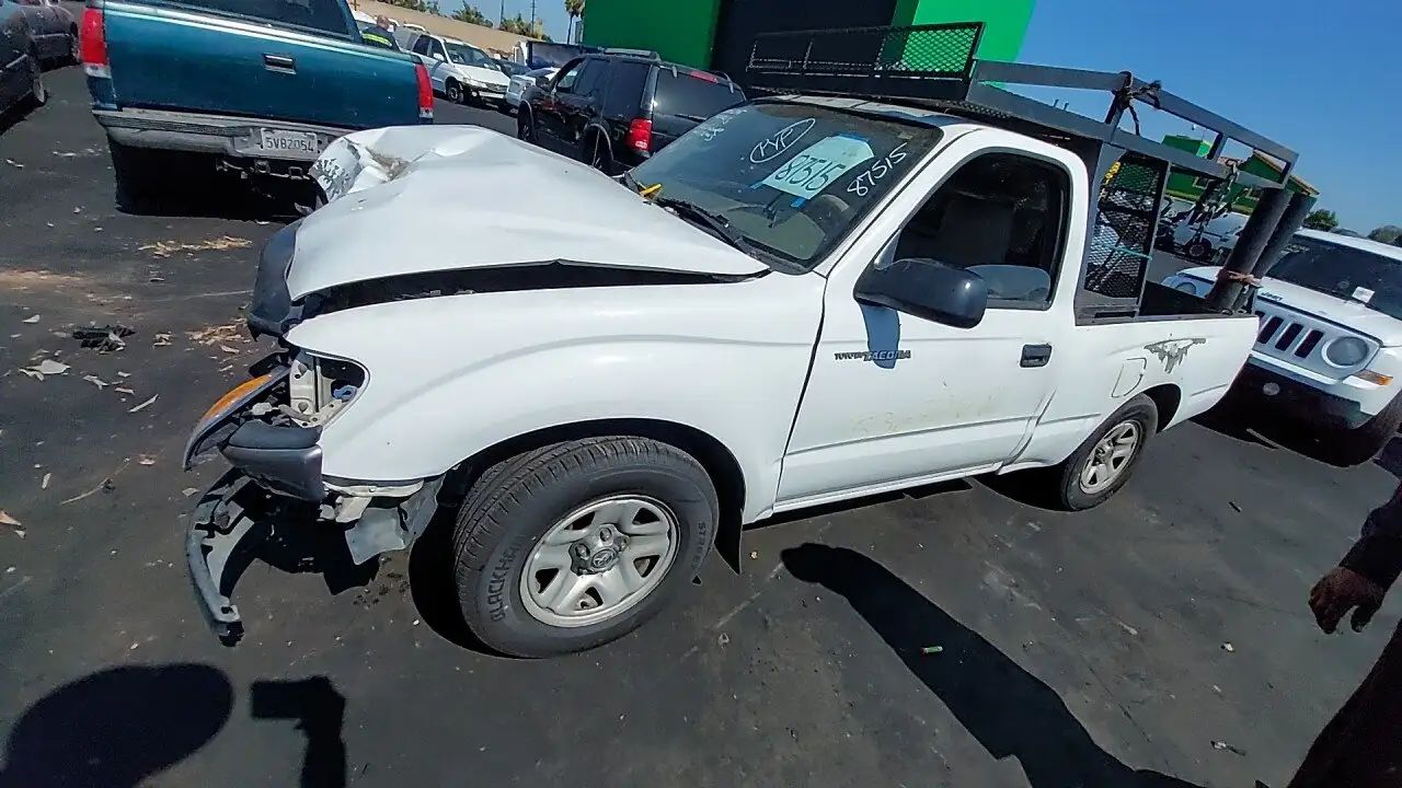 Photo of 2004 Toyota Tacoma