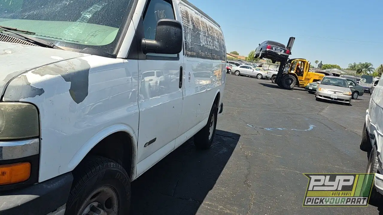 Photo of 2005 Chevrolet Express 2500