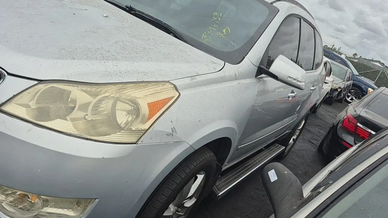 Photo of 2012 Chevrolet Traverse
