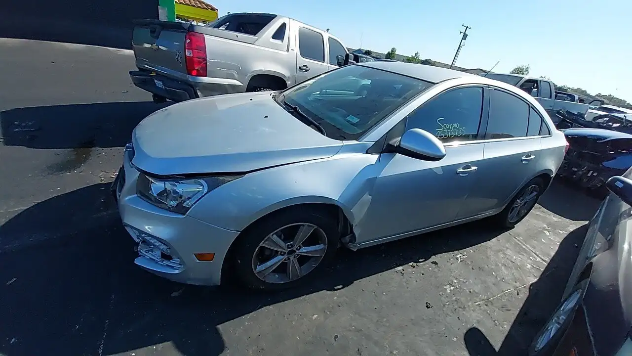 Photo of 2015 Chevrolet Cruze