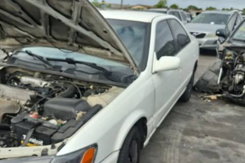 Photo of 1998 Toyota Camry