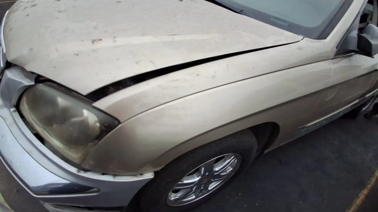 Photo of 2004 Chrysler Pacifica