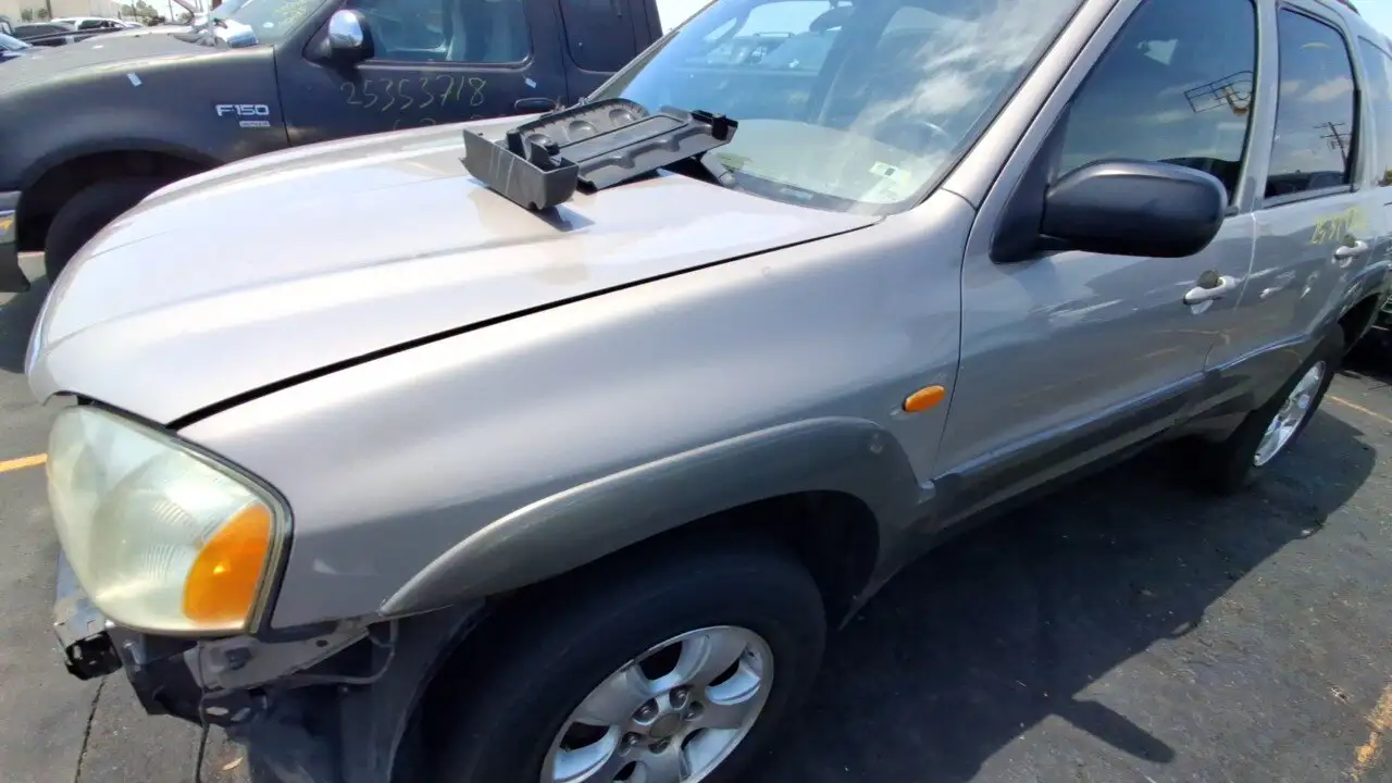 Photo of 2001 Mazda Tribute