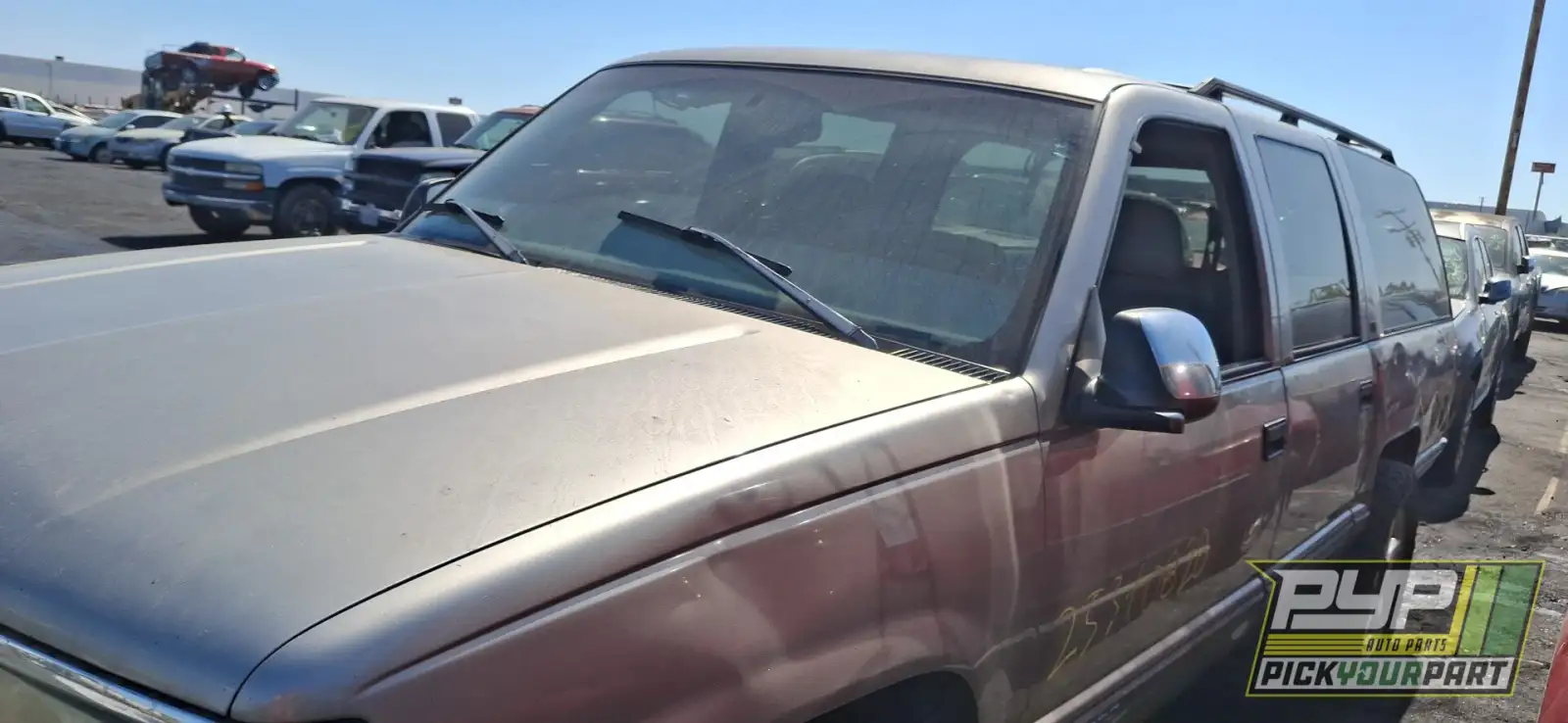 Photo of 1999 Chevrolet K1500 Suburban
