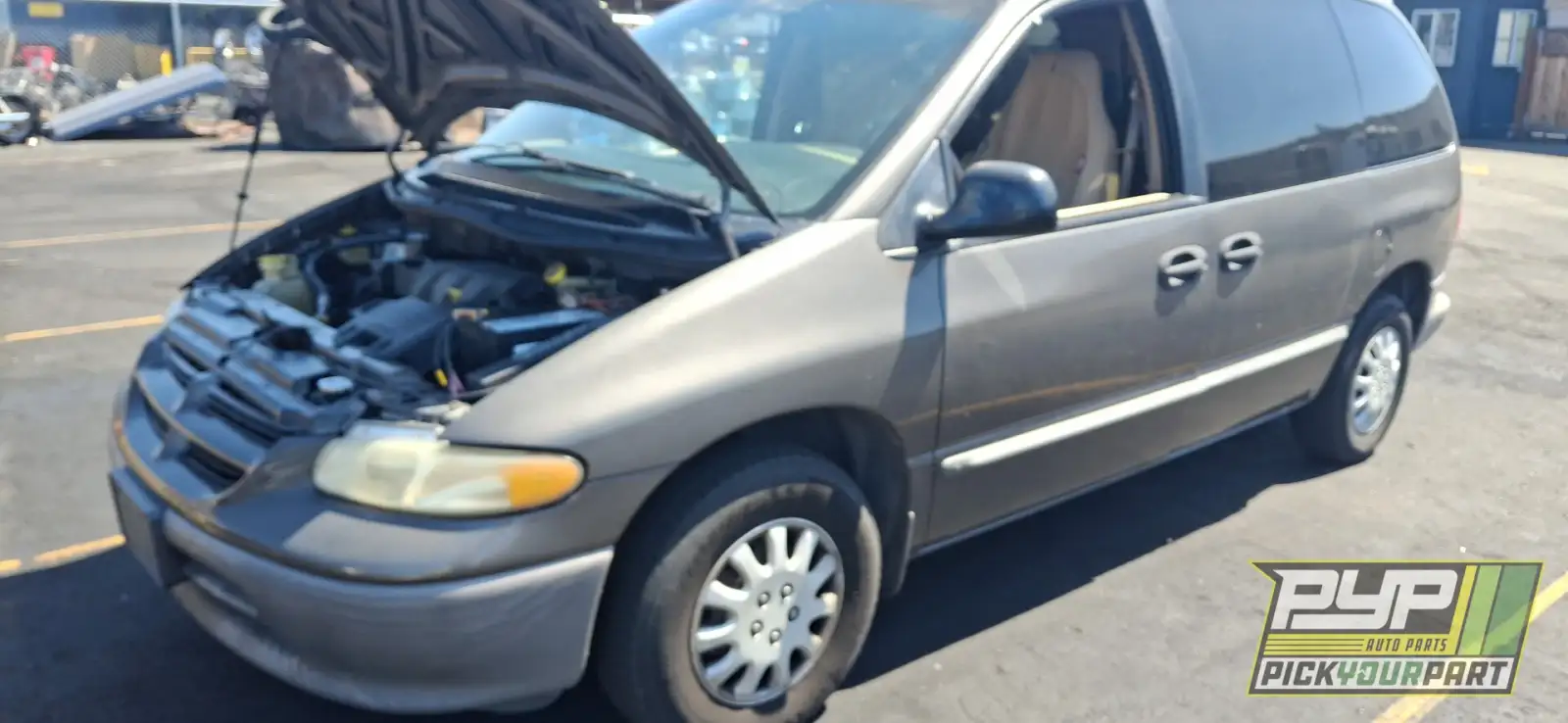 Photo of 1998 Dodge Caravan