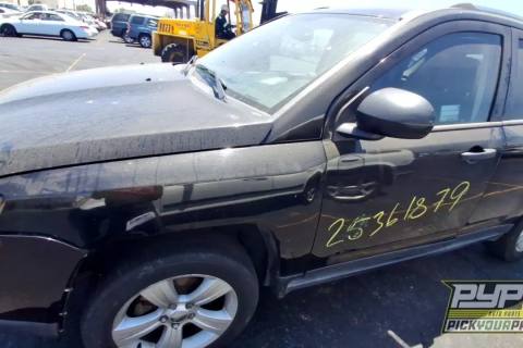 Photo of 2014 Jeep Compass