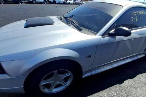 Photo of 2001 Ford Mustang