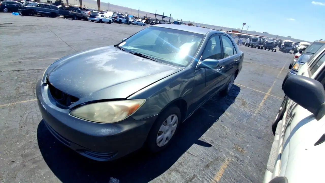 Photo of 2004 Toyota Camry
