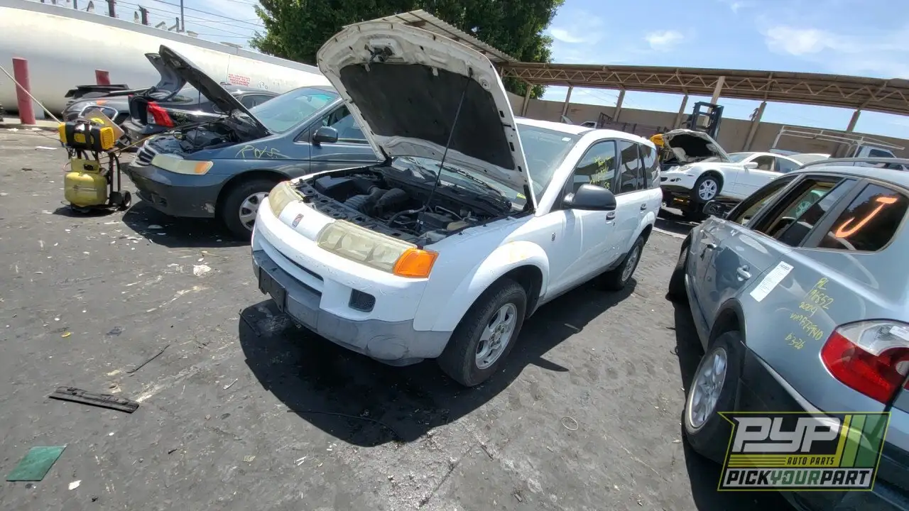 Photo of 2004 Saturn Vue