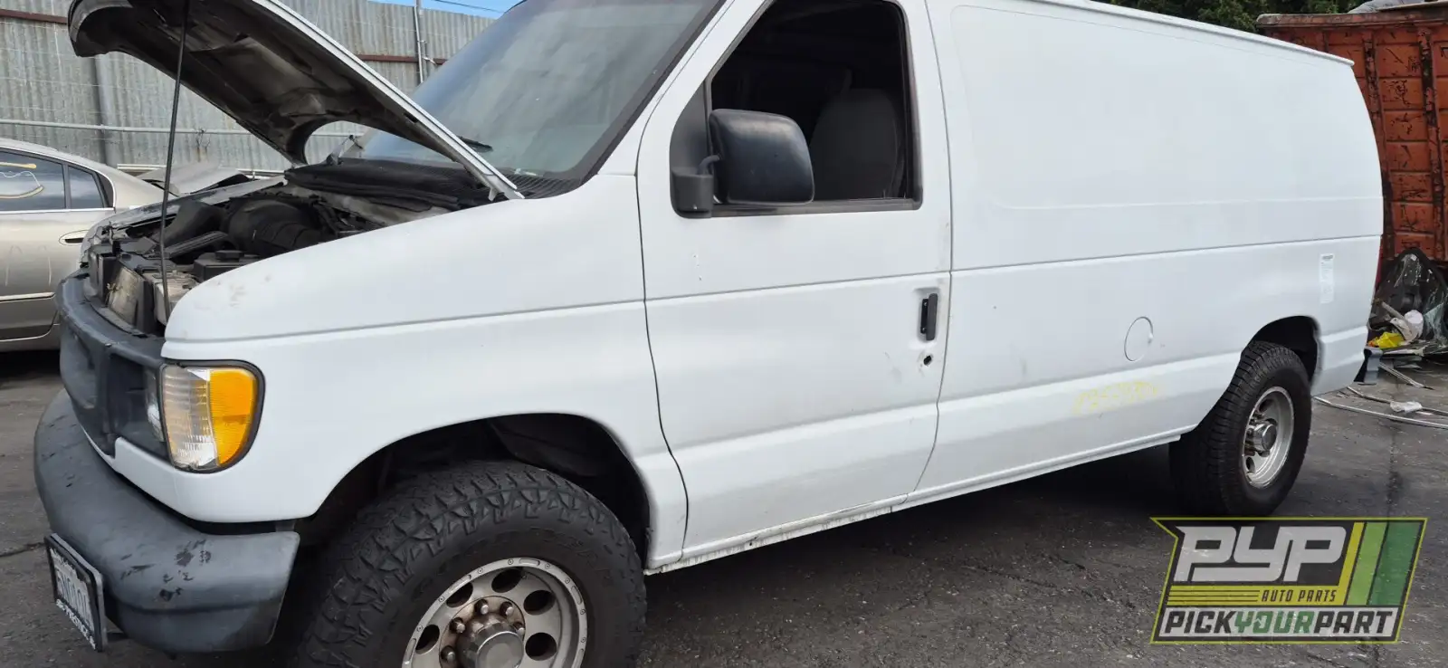 Photo of 1997 Ford E-250 Econoline