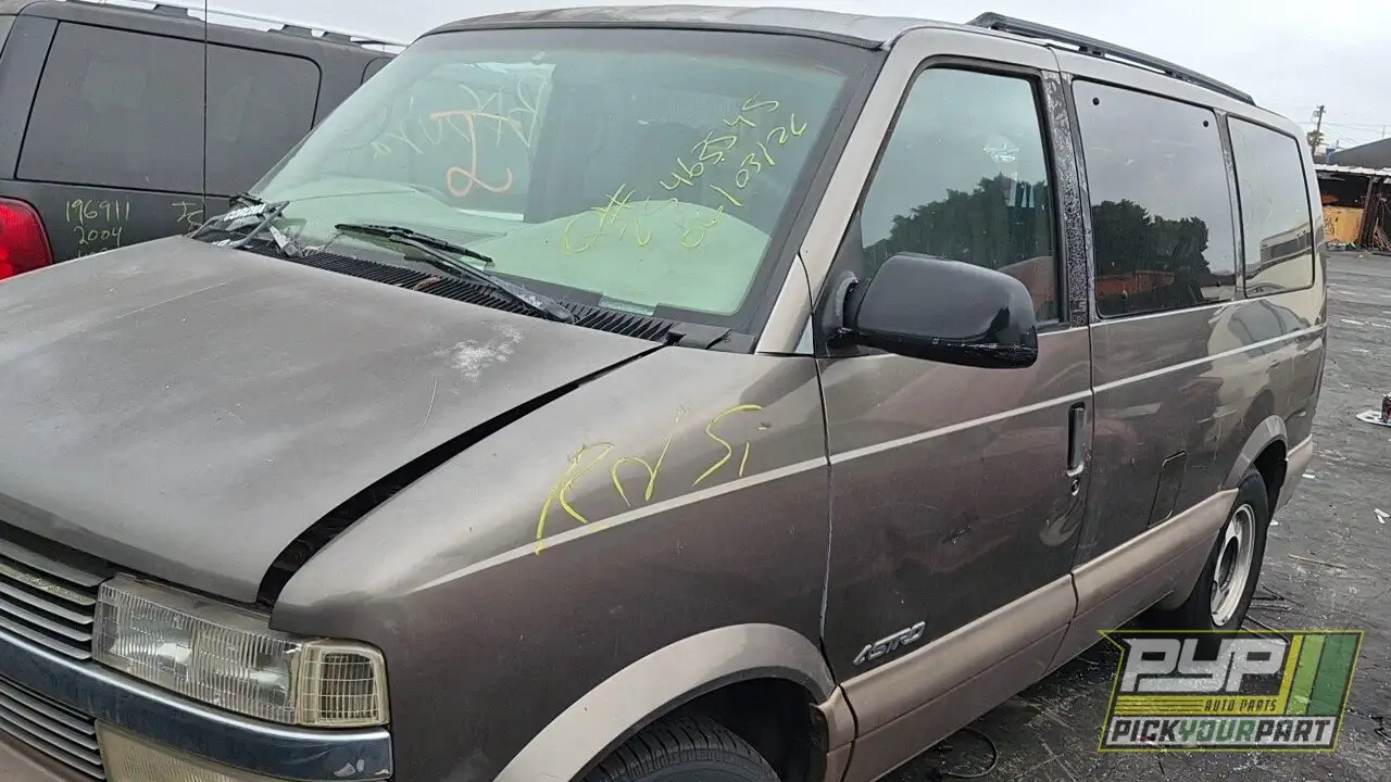 Photo of 2000 Chevrolet Astro