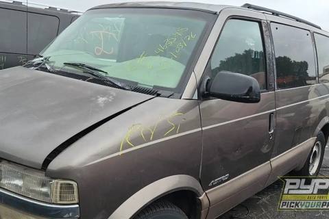 Photo of 2000 Chevrolet Astro