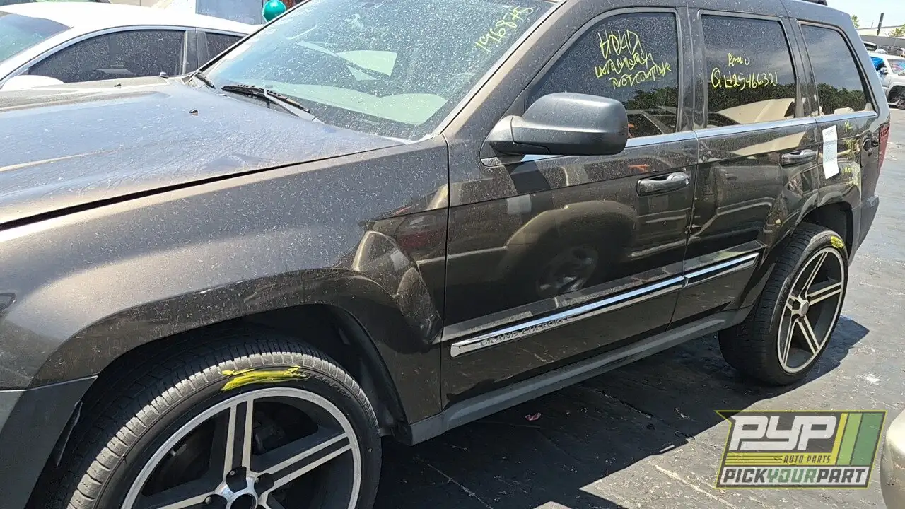 Photo of 2005 Jeep Grand Cherokee