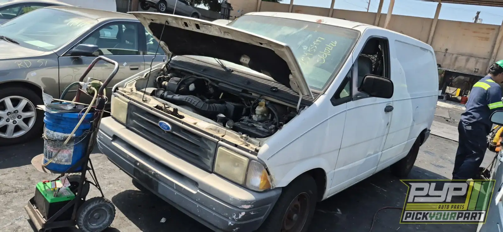 Photo of 1995 Ford Aerostar