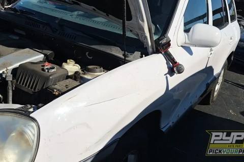 Photo of 2005 Hyundai Santa Fe