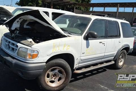 Photo of 2001 Ford Explorer