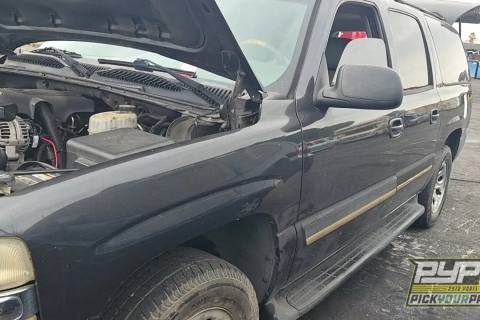 Photo of 2005 Chevrolet Suburban 1500