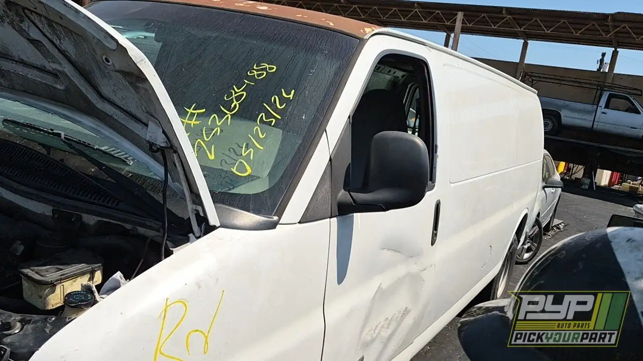 Photo of 2000 Chevrolet Express 2500