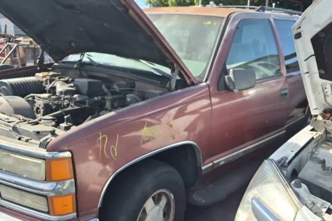 Photo of 1998 Chevrolet Tahoe
