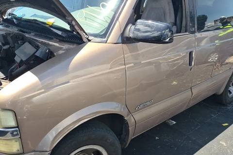 Photo of 2001 Chevrolet Astro