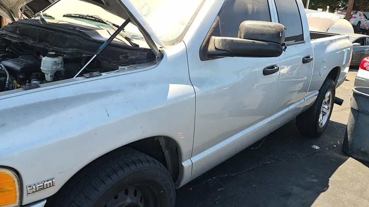 Photo of 2003 Dodge Ram 1500