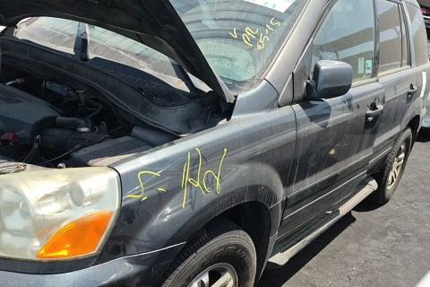Photo of 2004 Honda Pilot