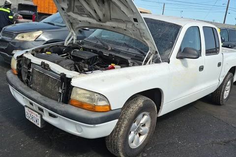 Photo of 2004 Dodge Dakota