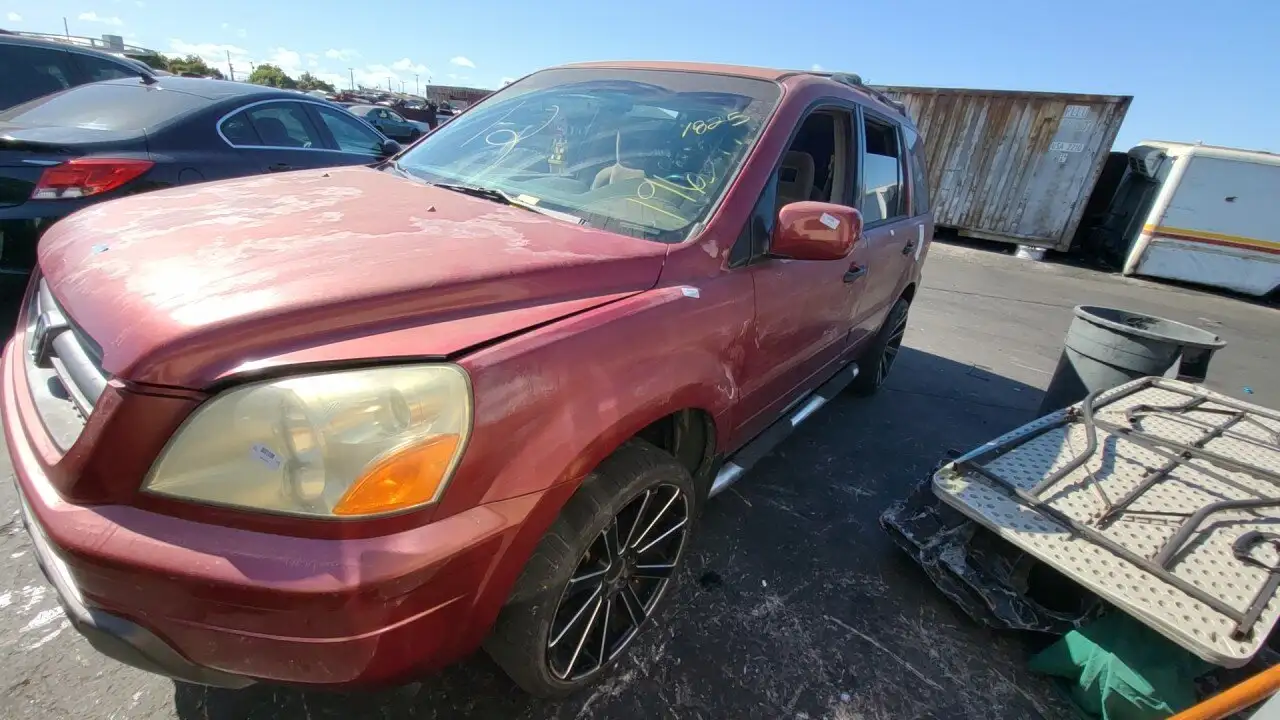 Photo of 2005 Honda Pilot