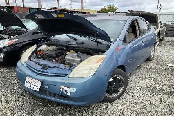 Photo of 2005 Toyota Prius
