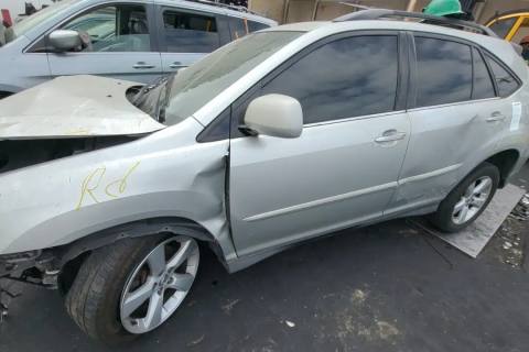 Photo of 2004 Lexus Rx330