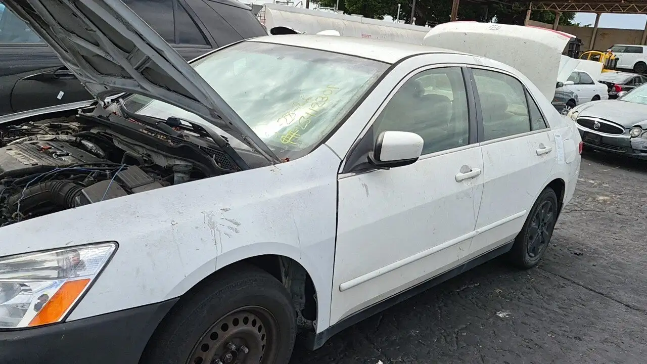 Photo of 2004 Honda Accord