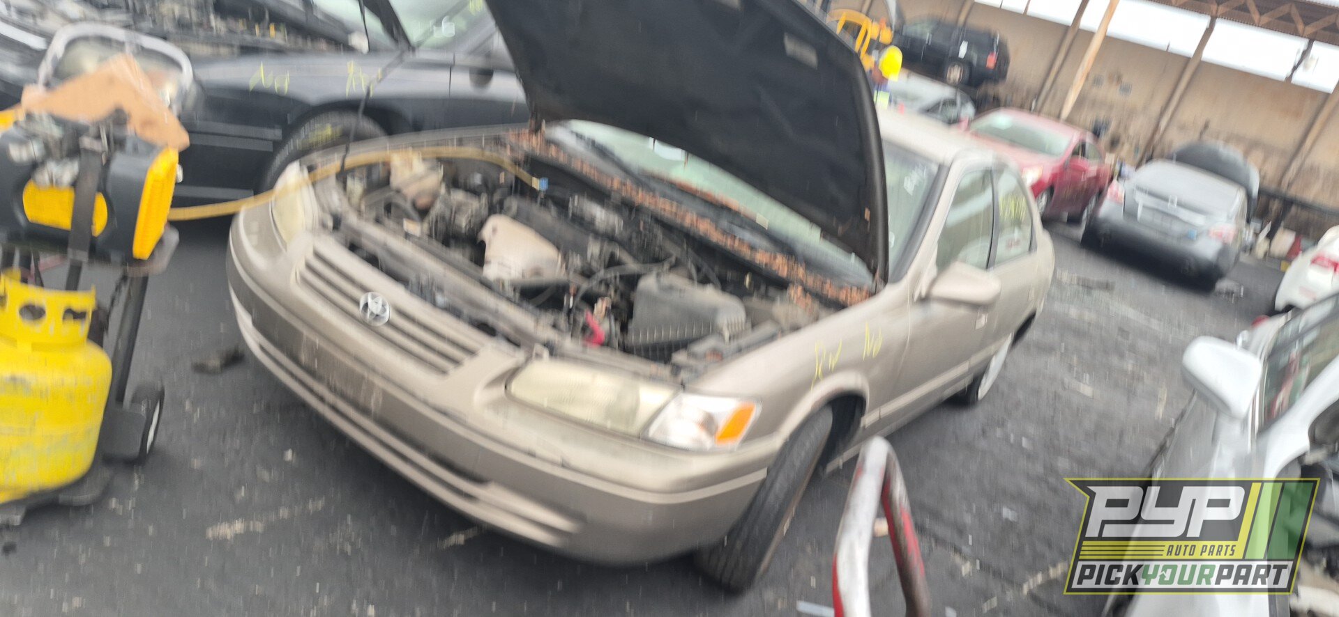 Photo of 1999 Toyota Camry