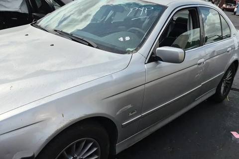Photo of 2003 Bmw 540I