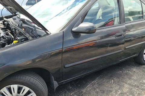 Photo of 2004 Nissan Sentra