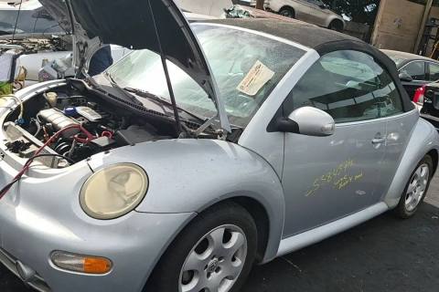 Photo of 2003 Volkswagen Beetle
