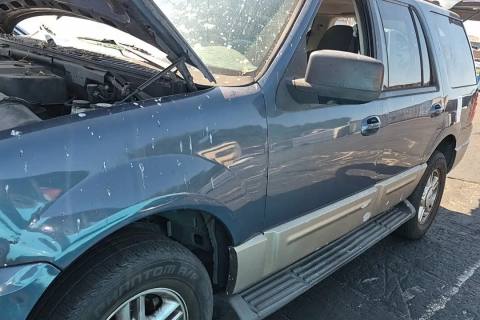 Photo of 2004 Ford Expedition