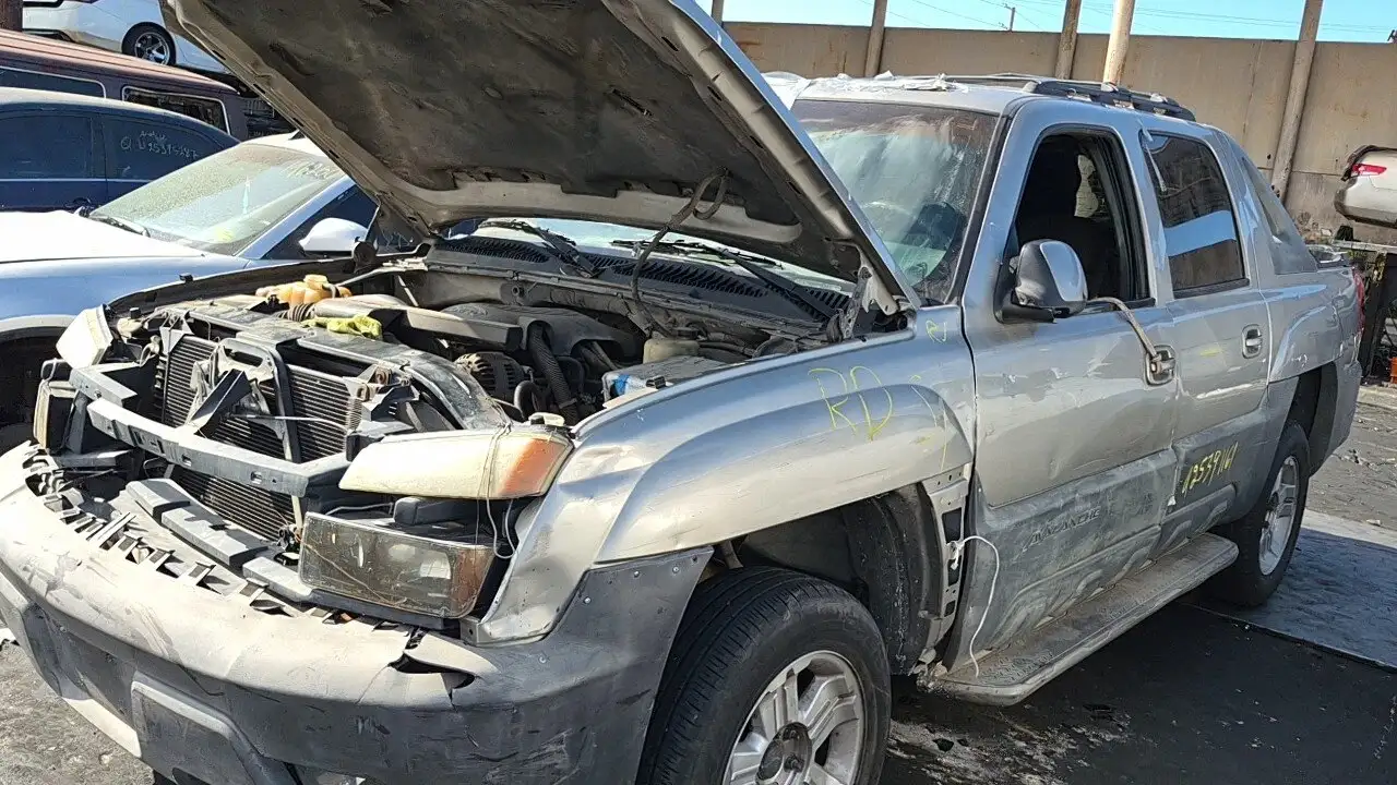 Photo of 2002 Chevrolet Avalanche 1500
