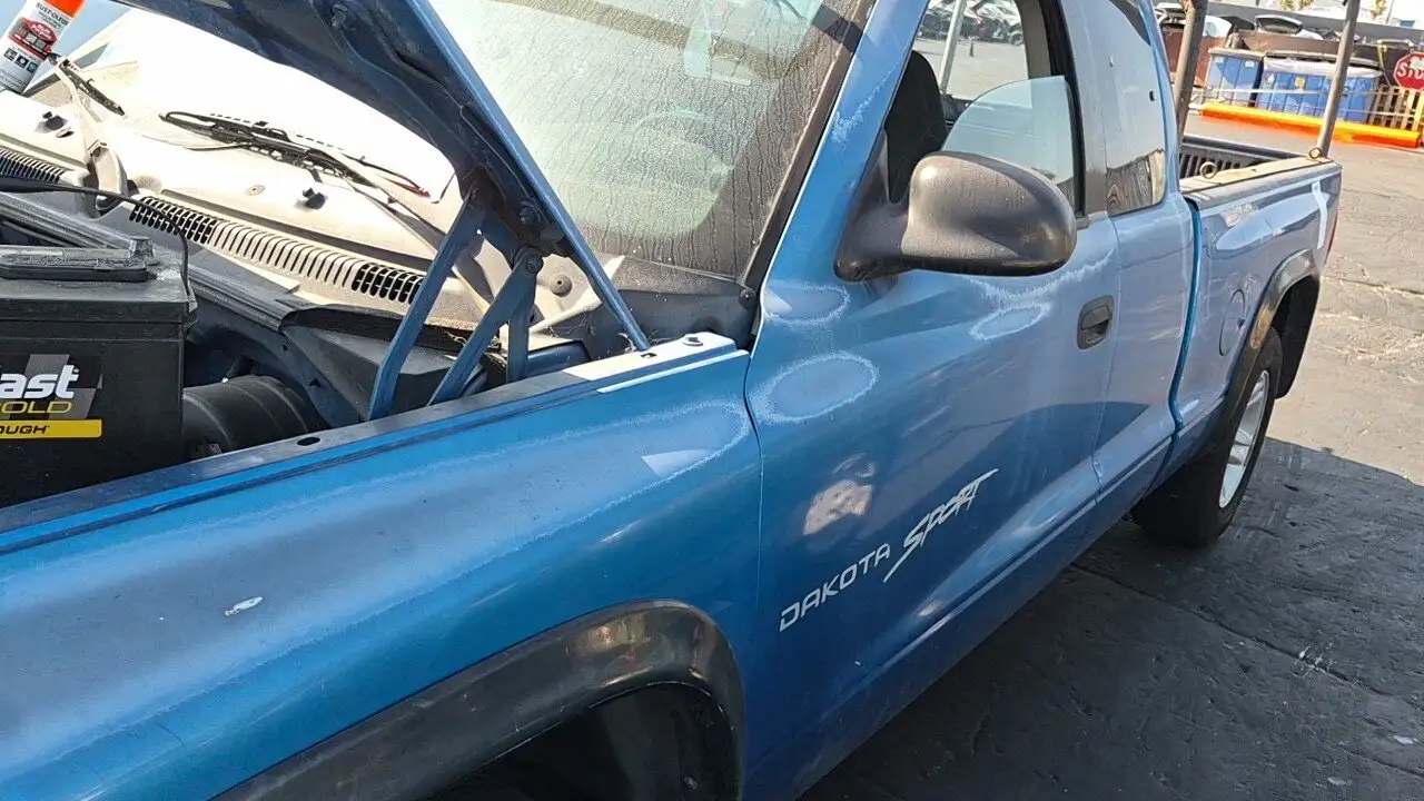 Photo of 2001 Dodge Dakota