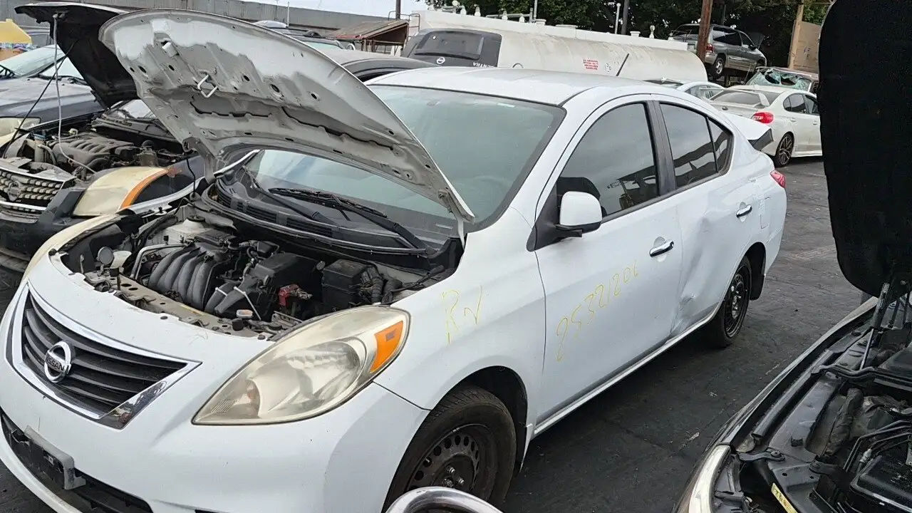 Photo of 2012 Nissan Versa