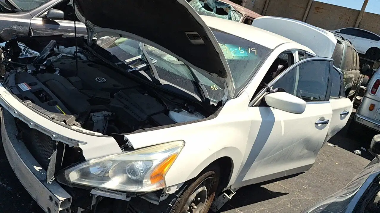 Photo of 2015 Nissan Altima