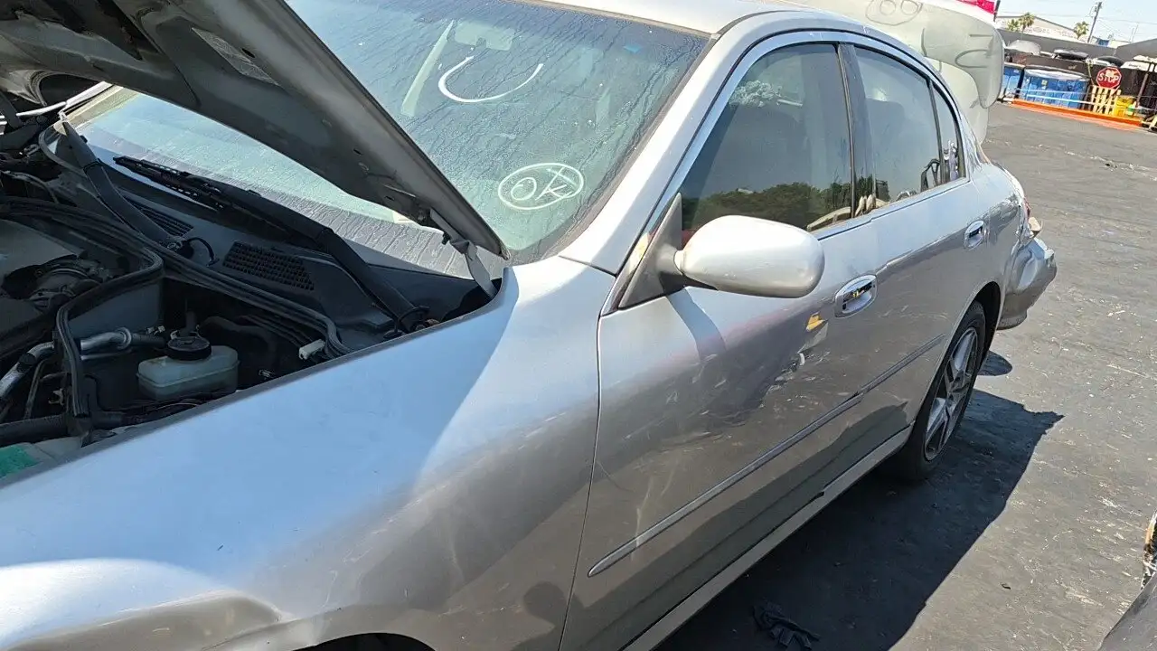 Photo of 2005 Infiniti G35