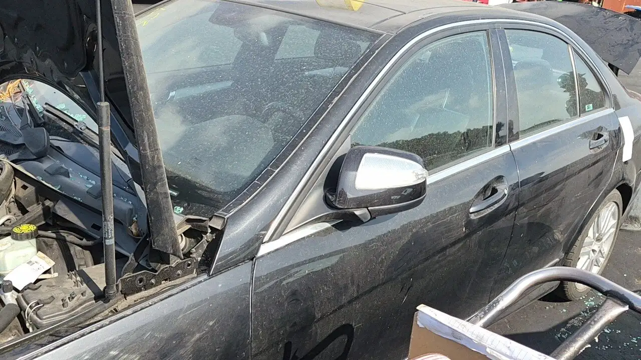 Photo of 2008 Mercedes-Benz C300