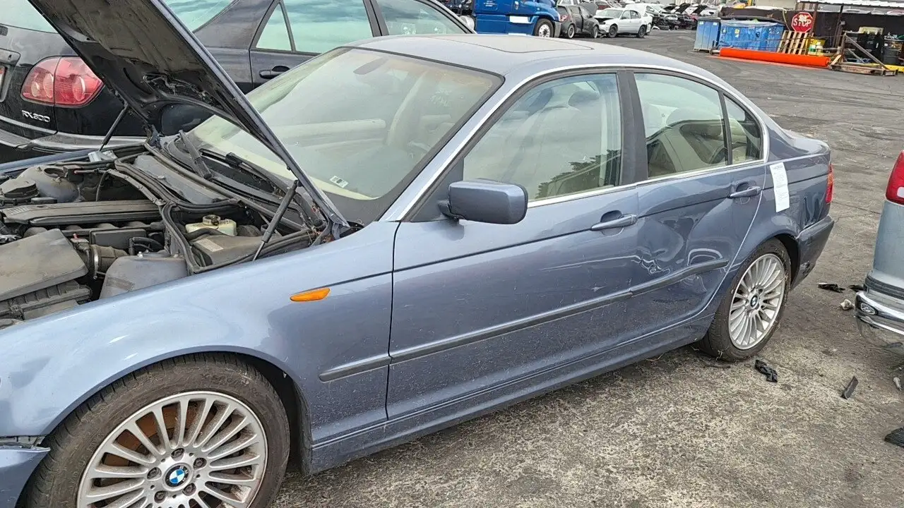 Photo of 2003 Bmw 330I