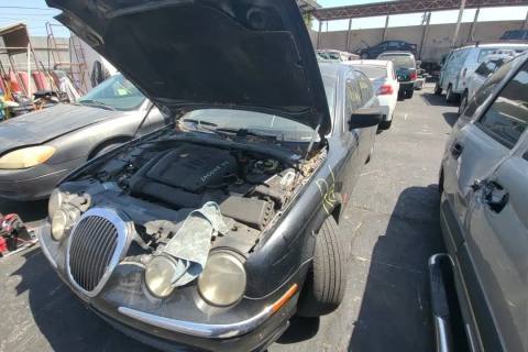 Photo of 2001 Jaguar S-Type