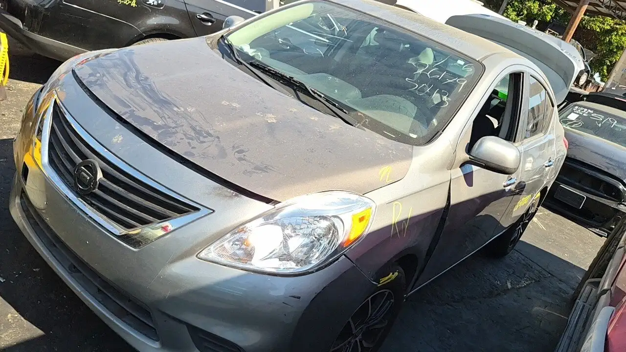 Photo of 2014 Nissan Versa