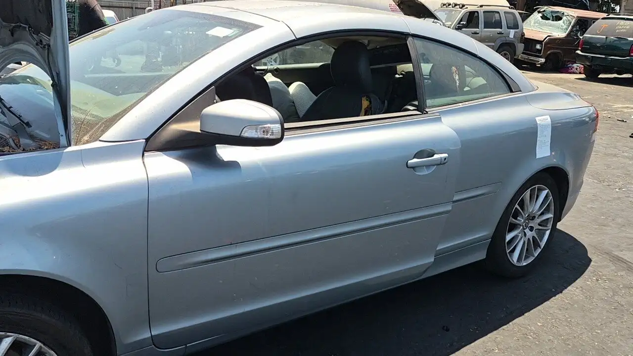 Photo of 2008 Volvo C70