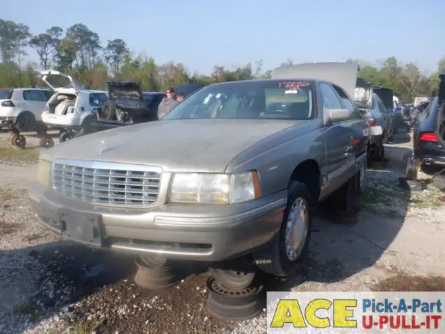 Photo of 1999 Cadillac Deville