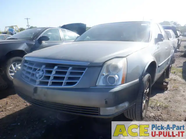 Photo of 2011 Cadillac Dts